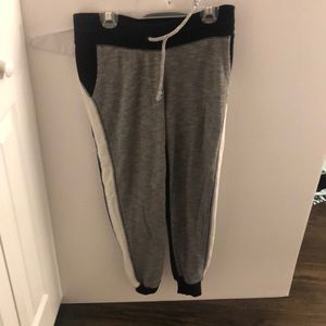 grey aeropostale sweatpants